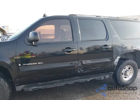 2007 GMC Yukon Xl 2500 Slt из США, поврежденный, VIN 1GKGC26K07R249645